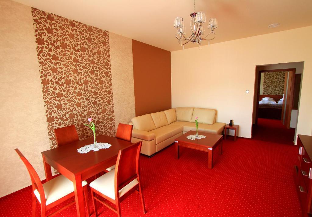 Hotel Rydzewski 에우크 외부 사진